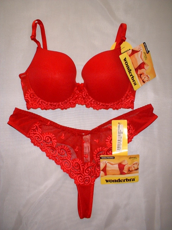 Lenceria wonderbra catalogo 2013