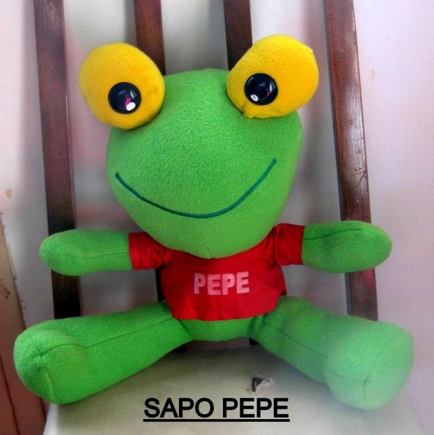 sapo pepe peluche